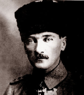 Yıldırım Orduları Komutanı Mustafa Kemal Paşa (1918)