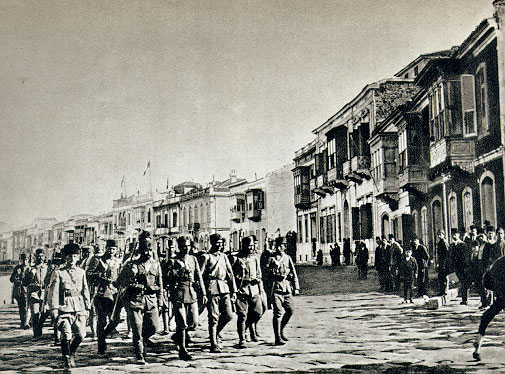 Türk ordusu, İzmir'de (9 Eylül 1922)