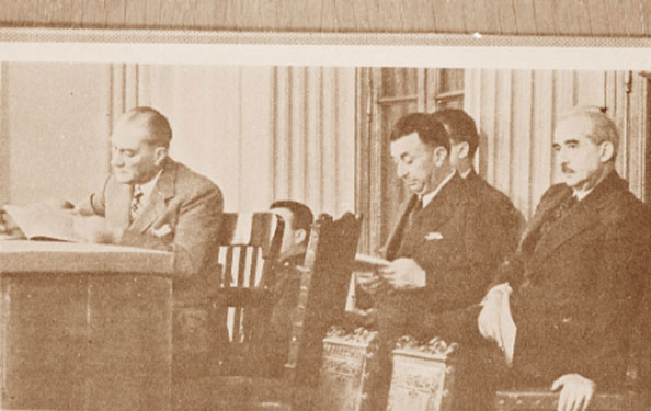 Cumhurbaşkanı Gazi Mustafa Kemal, İkinci Türk Dil Kurultayında (18 Ağustos 1934)