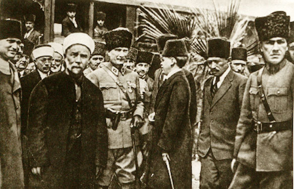 TBMM Başkanı Gazi Mustafa Kemal, Adana'dan Mersin'e giderken (17 Mart 1923)