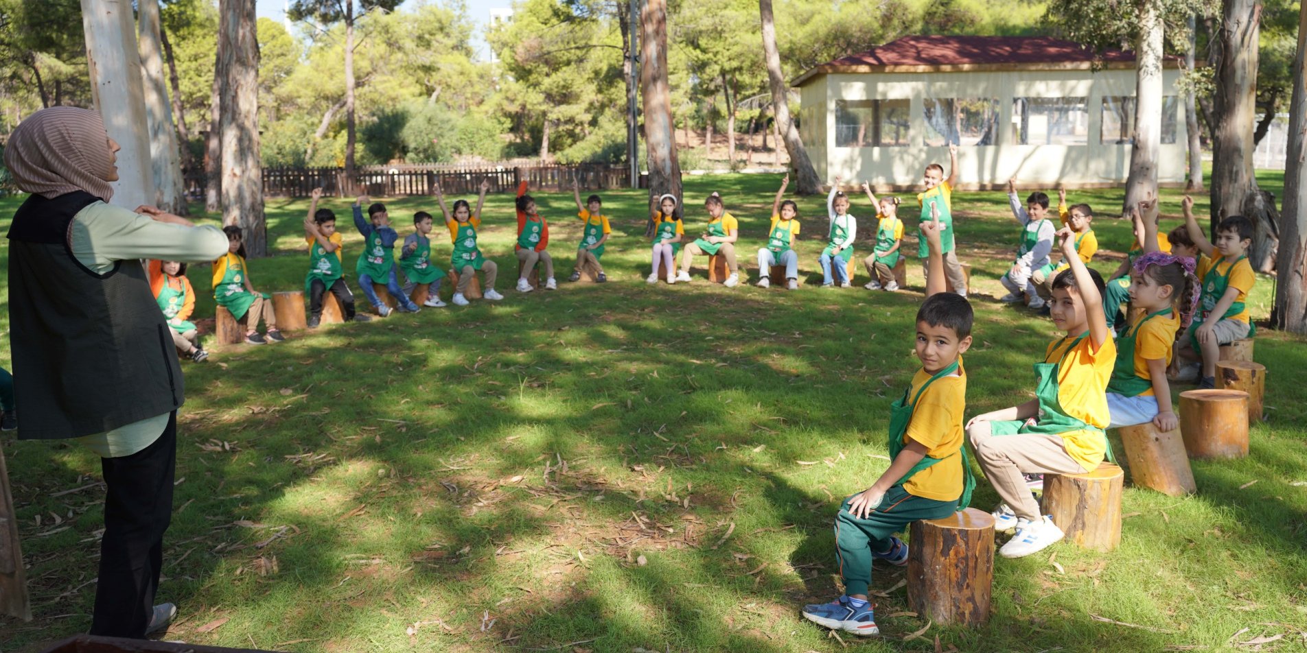 Doğa Dostu Öğrenciler Mezitli Orman Okulunu Ziyaret Etti